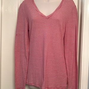 🌼🌼2 for $10🌼🌼Old Navy Long sleeve Tee